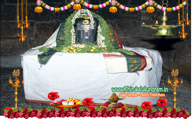 ThiruvarurDistrict_KarumbeswararTemple-Thiruvennniur_shivanTemple